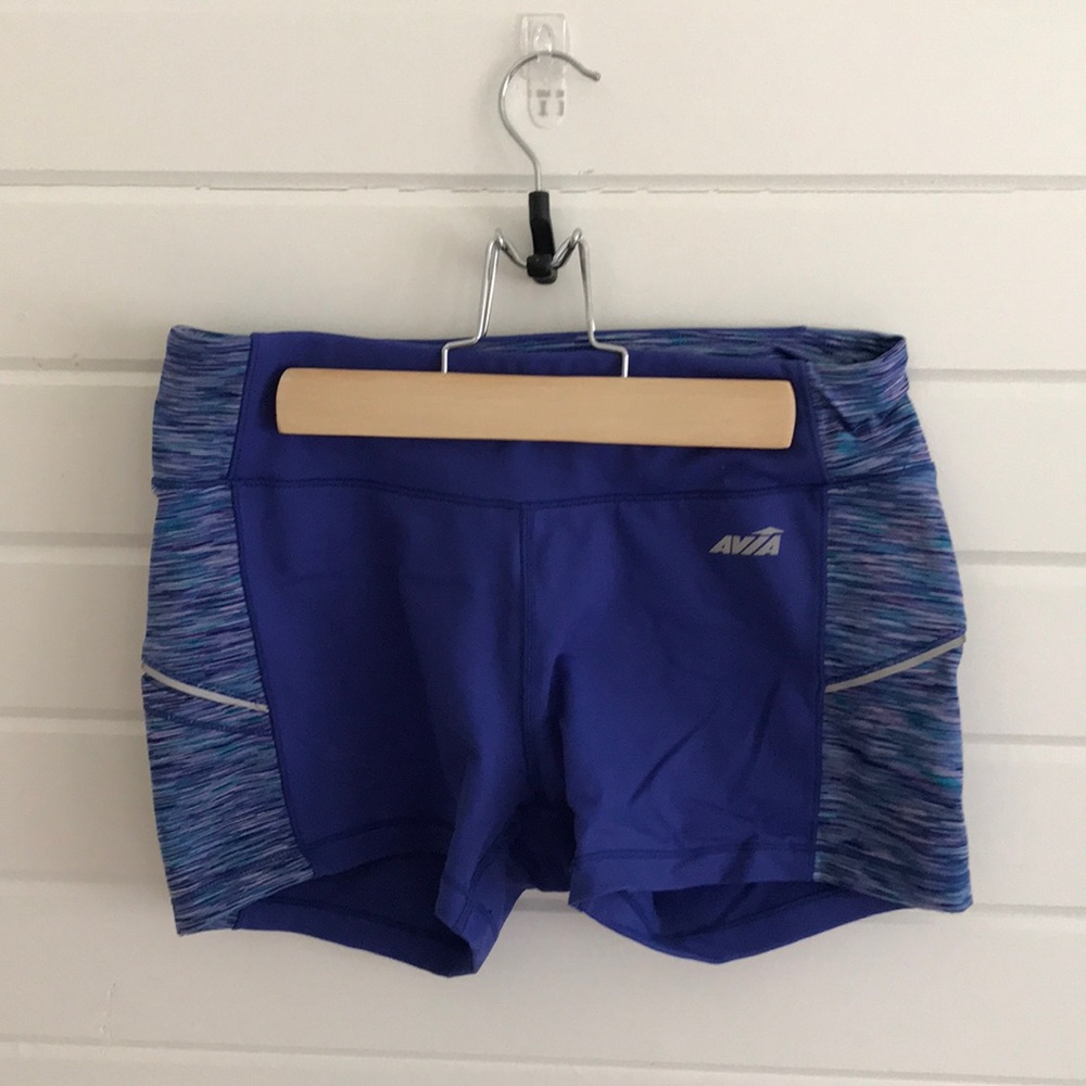 Avia Shorts